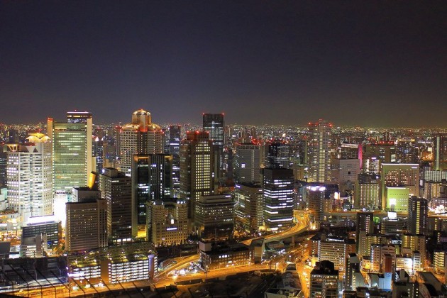 梅田スカイビル　空中庭園展望台からの夜景